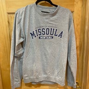 Grey long sleeved tee